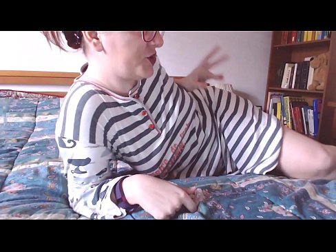 ❤️ මේ ලොකු කළු කුකුළා ඔබේ කටට ගන්න පොඩි දාසය ❤️ Sex video si.seecamsus.top